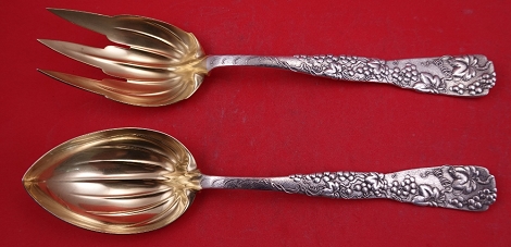 Salad Serving Set GW fluted bowl and tines  pointed  w/ grape motif  10